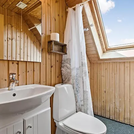 Holiday home 2 Bedroom Gorgeous In